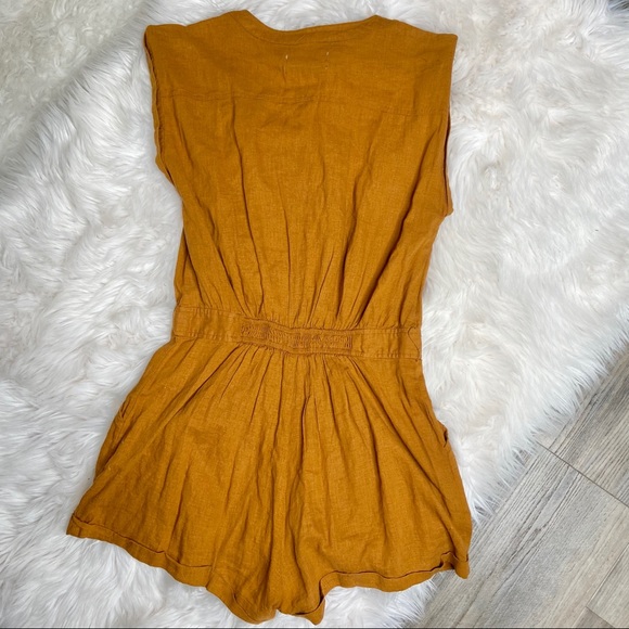 Urban Outfitters Julie Linen Button-Down Romper - Picture 5 of 6